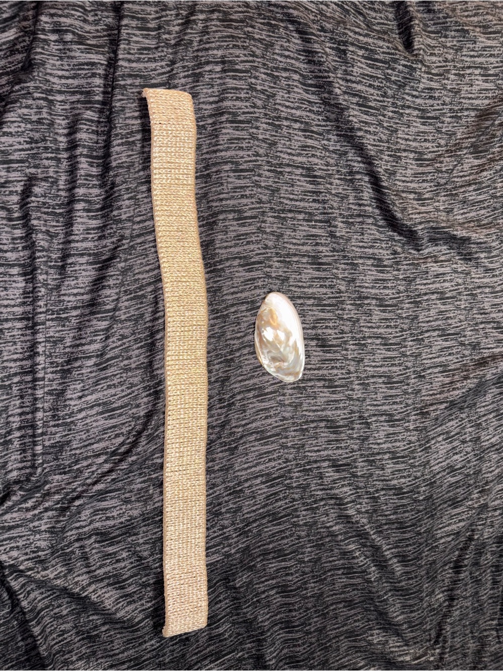 Gold Stretch Waistband / Belt with Decorative Shell Accent